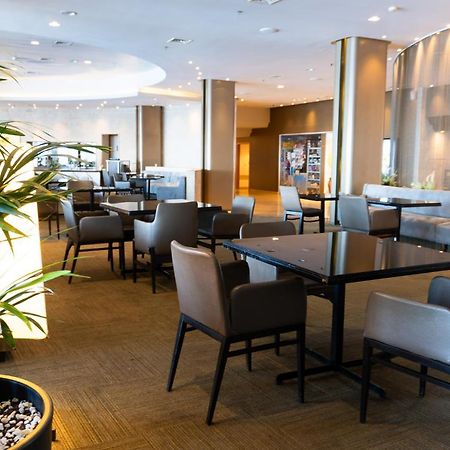 Beachfront Boutique Apartment Herzelia Esterno foto