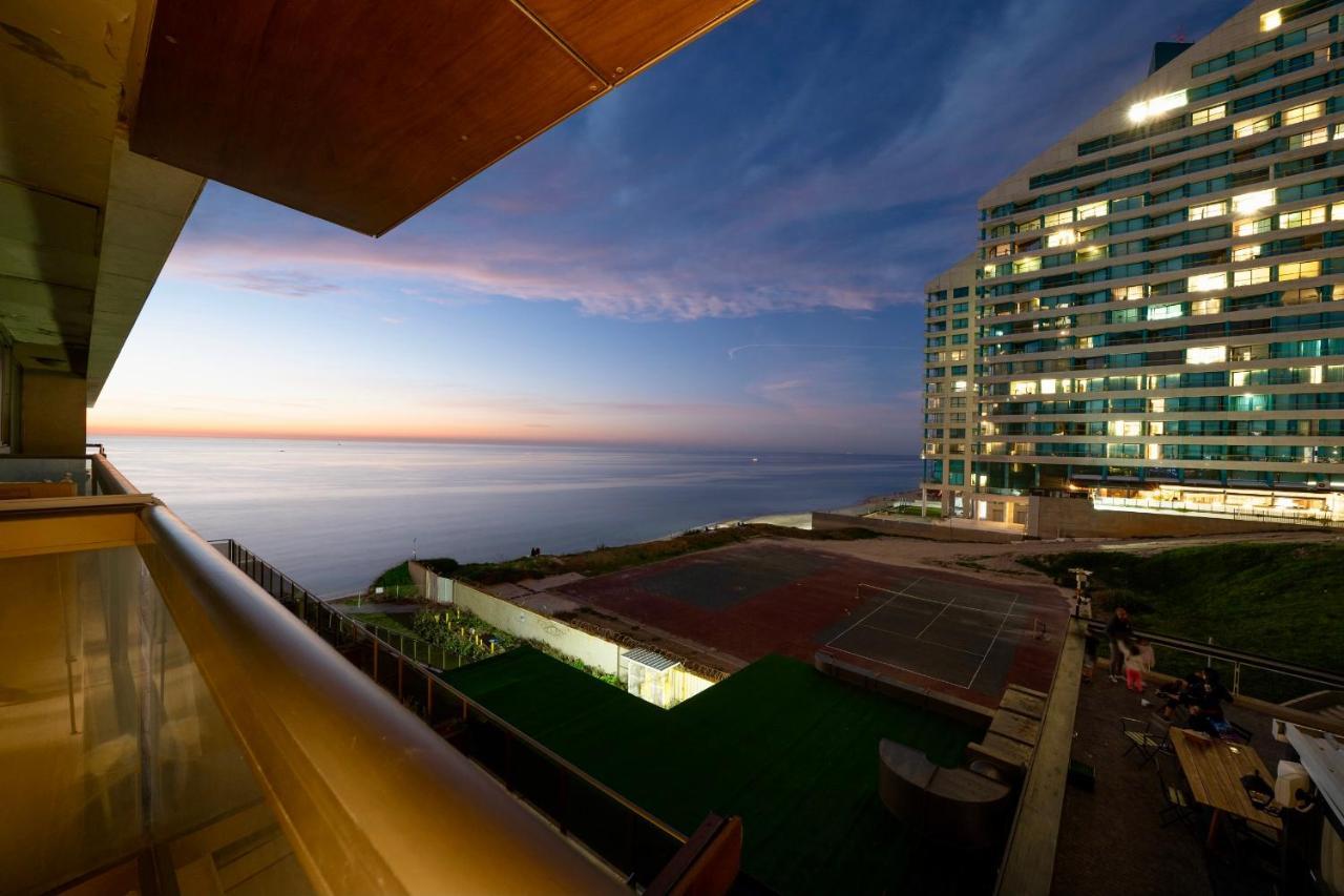 Beachfront Boutique Apartment Herzelia Esterno foto